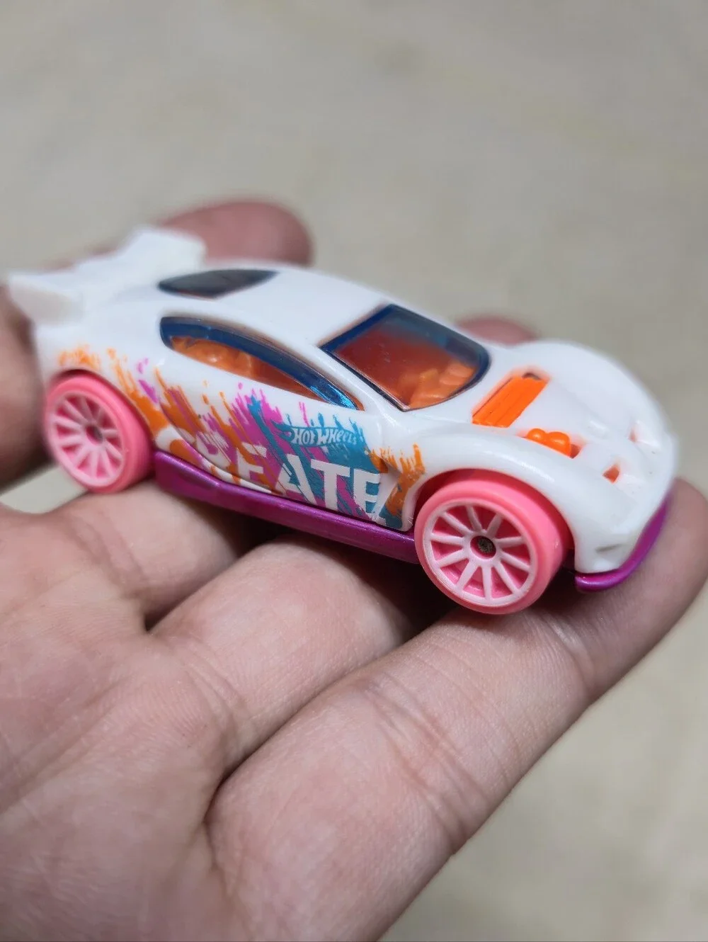 Mattel Hot Wheels Synkro Syncro 2014 2015 White Acceleracer